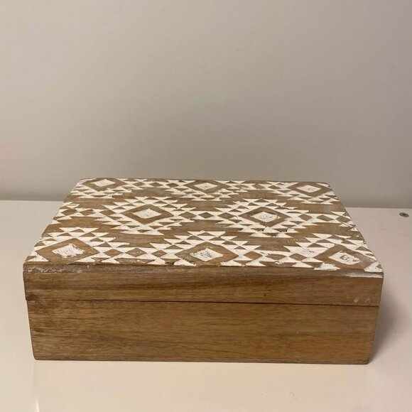 Boho Hand Carved Solid Wood Decorative Storage Box with Lid 10.5" x 6" x 3.6" - Picture 1 of 8